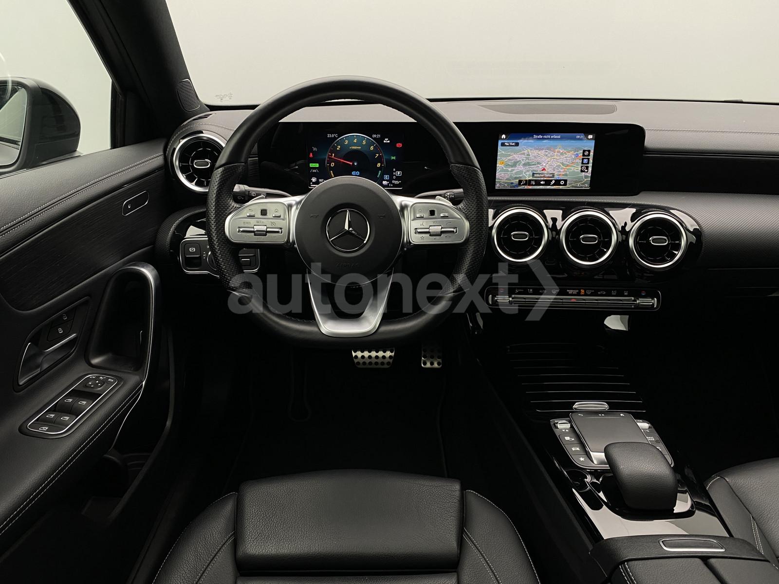 Mercedes-Benz A 250e *2x AMG Line+Night* PANO+MAGNO (9636)