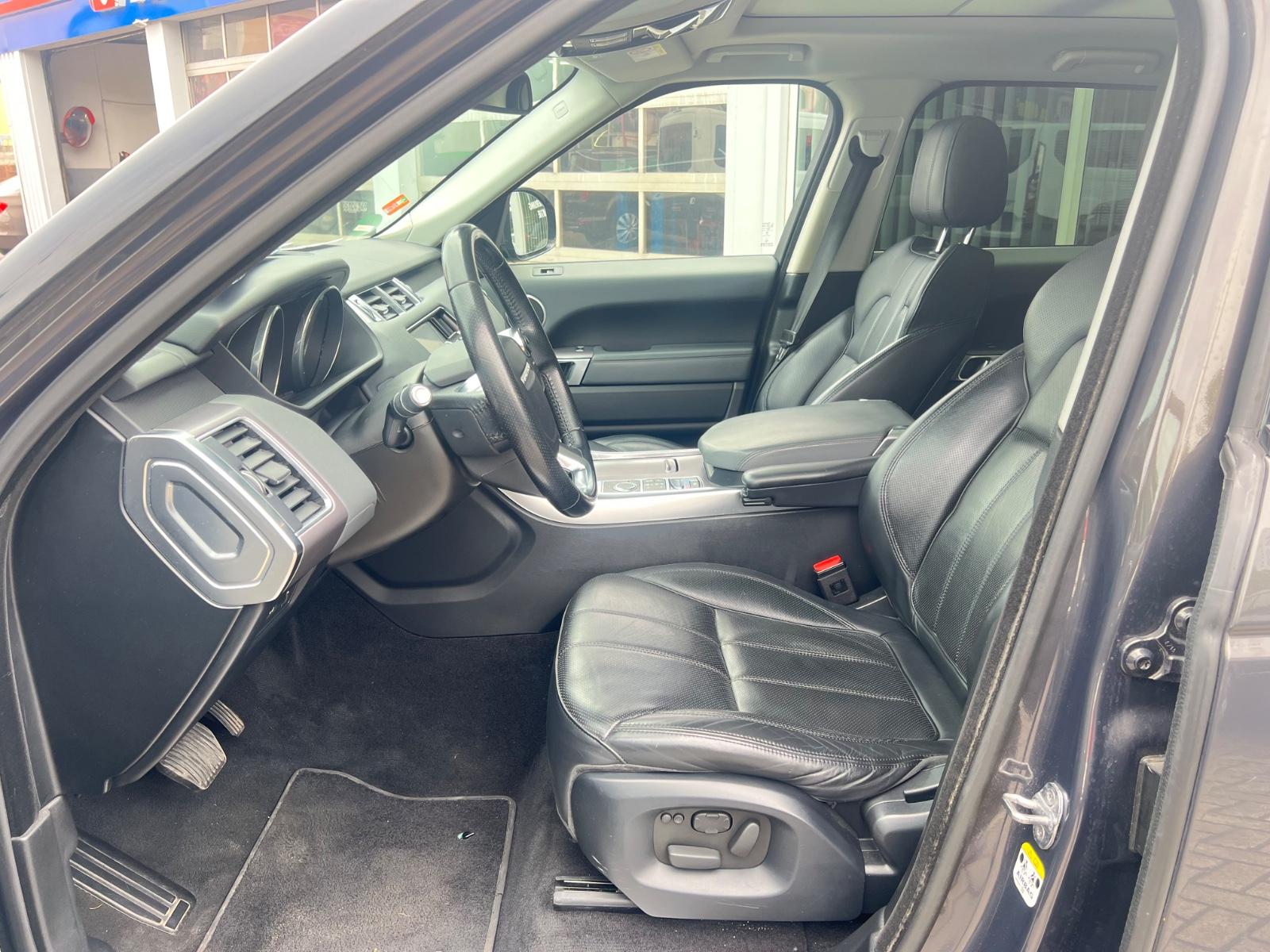 Land Rover Range Rover Sport HSE