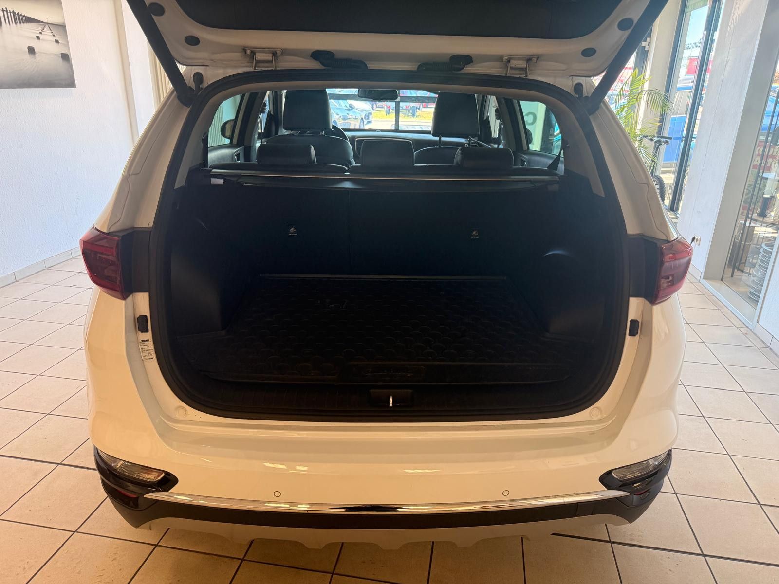 Fahrzeugabbildung Kia Sportage Platinum Edition 4WD/ AHK/SCHECKHEFT/