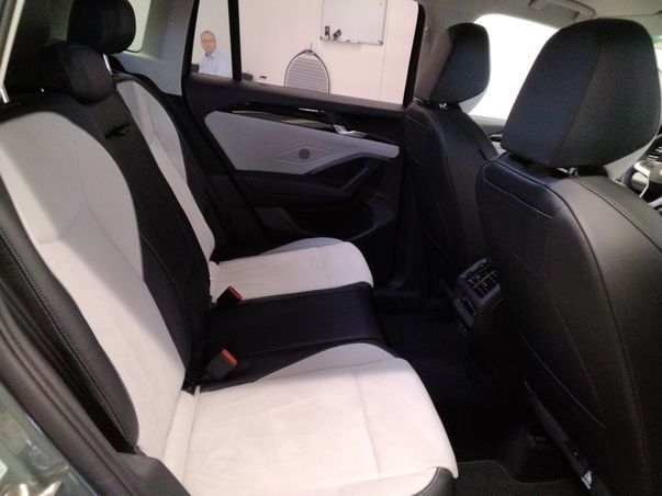 Volkswagen Tiguan - Bild 9