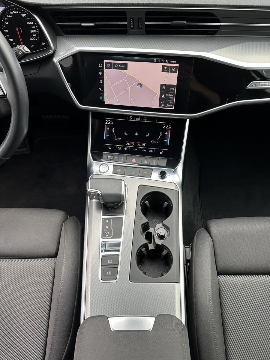Fahrzeugabbildung Audi A6 Avant 40 TDI Qu Sport NAV+LED+CARPLAY+1HD+PP