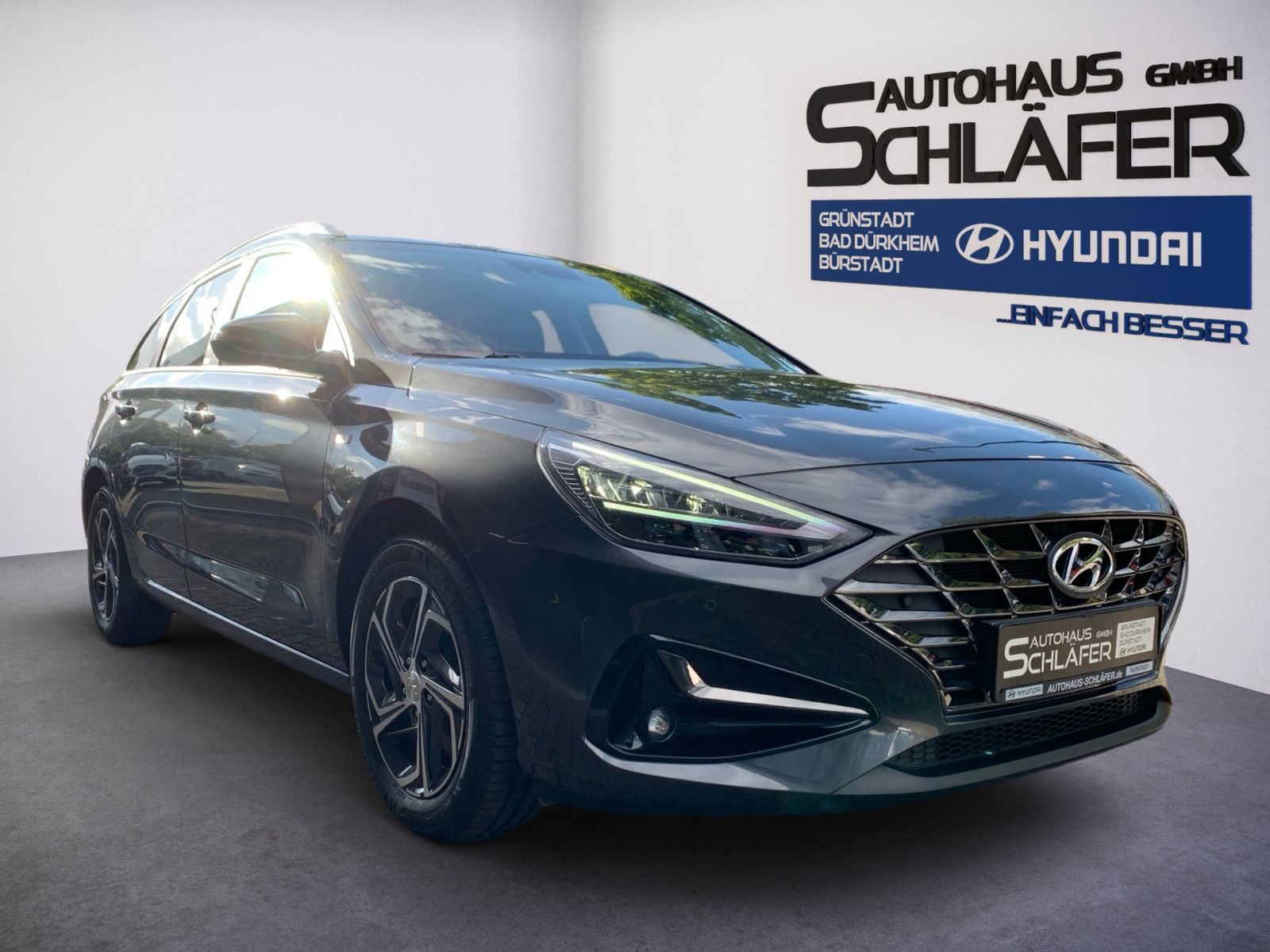 Fahrzeugabbildung Hyundai i30 Kombi 1.5 T-GDI 7-DCT Intro Edition Mild-Hyb