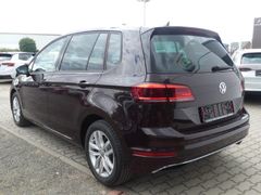 Fahrzeugabbildung Volkswagen Golf Sportsvan 1.0 TSI Comfortline NAV*KAM*PANO