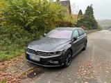 Volkswagen Passat B8 Variant RLine 2,0 TDI - Volkswagen Passat