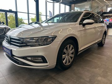 MYAUTOCENTER – Gebraucht- und Jahreswagen mit Werkstattservice in Pfaffenhofen Volkswagen Passat *AHK*ACC*KLIMAAUTO*LED*NAVI*1.HAND*