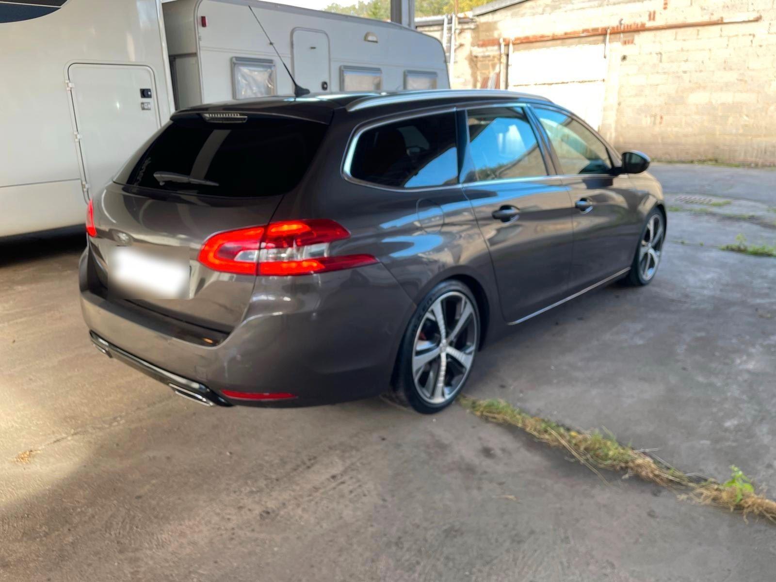 Peugeot 308 2015 — engine 120 HP (88kW)