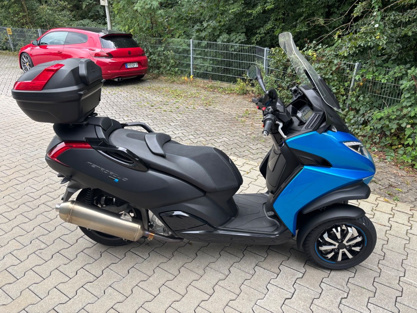 Fahrzeugabbildung Peugeot Metropolis 400