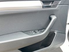 SKODA Superb Combi Premium 1. Hand|Massage|ACC|AHK|PDC