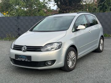 Volkswagen Golf - 1