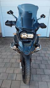 BMW Top-gepflegte BMW R 1250 GS aus 2. Hand - Motorräder in Augsburg