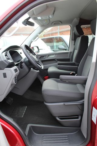 Volkswagen T6.1 Kombi 150PS DSG LED AHK Standhzg Campervor.