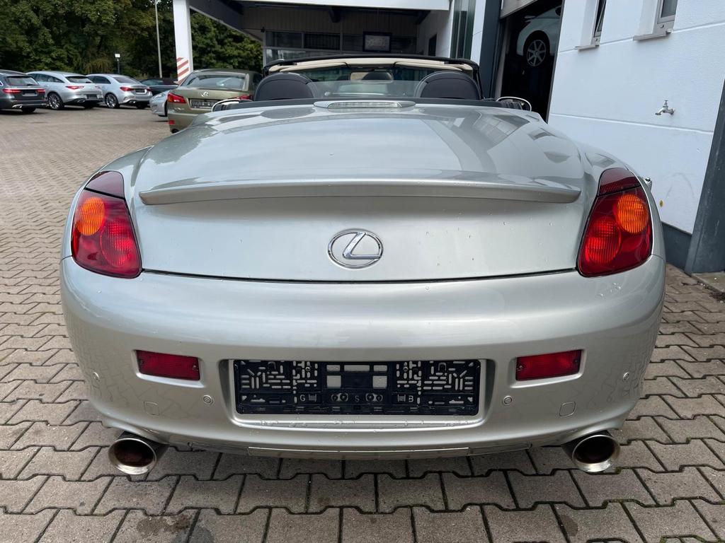 Lexus SC 430