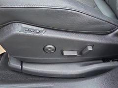 Fahrzeugabbildung DS Automobiles DS 7 Crossback E-Tense 225 Rivoli