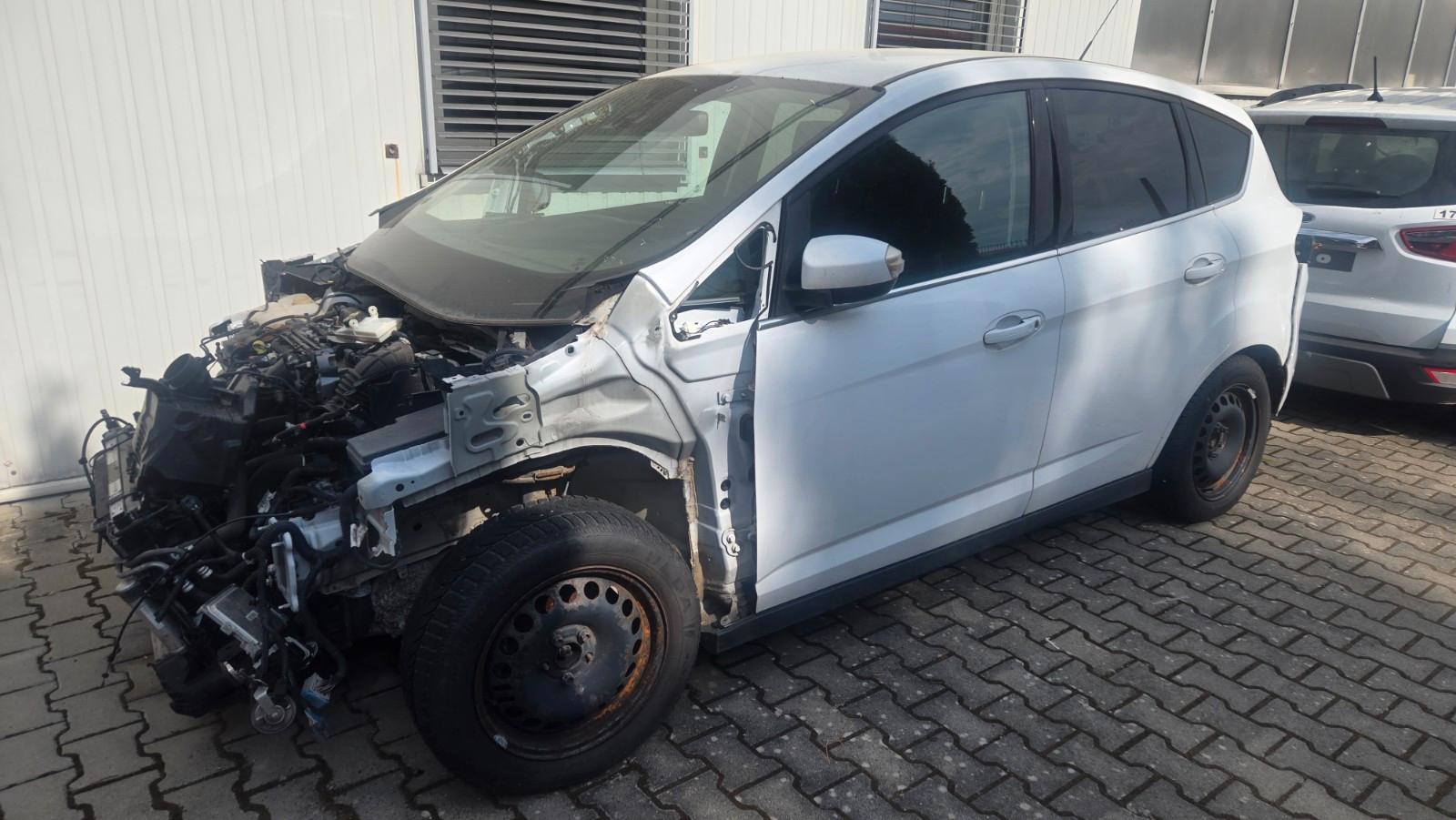 Ford C-Max Titanium Aut. TOTALSCHADEN!