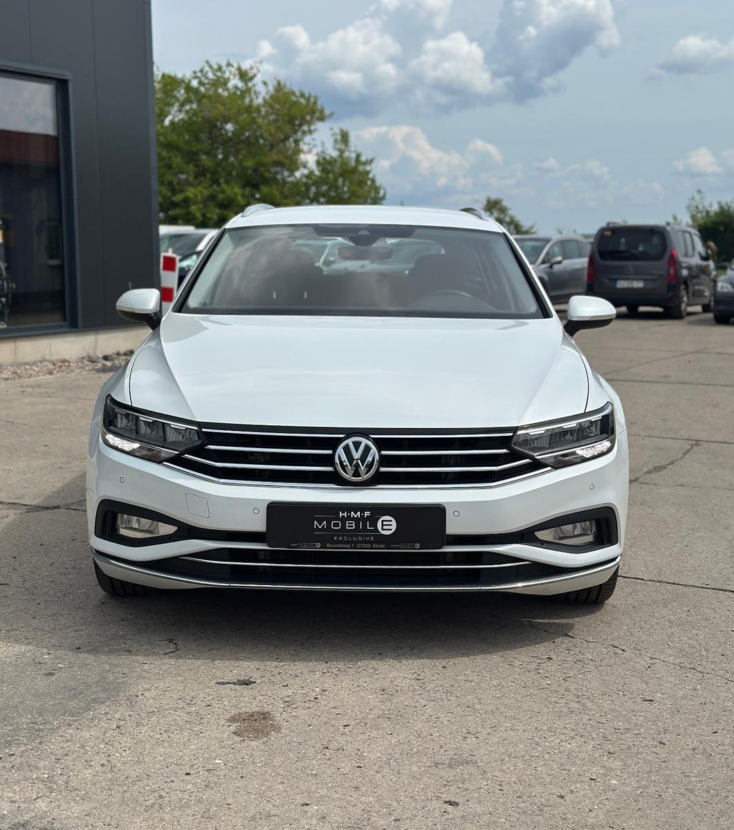 Volkswagen Passat Elegance Oryx-Weiß /ACC, миниатюра 2