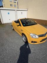 Opel Tigra 1.4 TWINPORT Cosmo Cosmo - gebrauchte Opel Tigra aus dem Jahr 2004