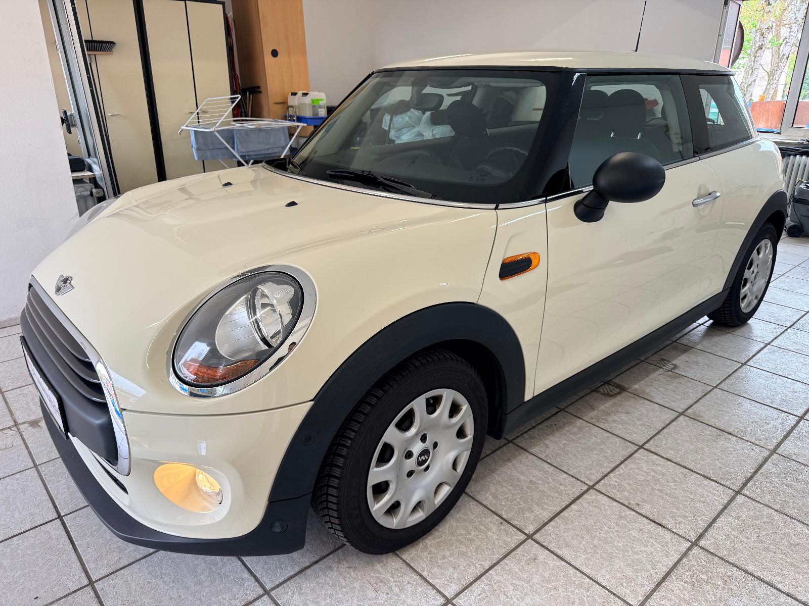 MINI ONE Mini 3-trg. One D