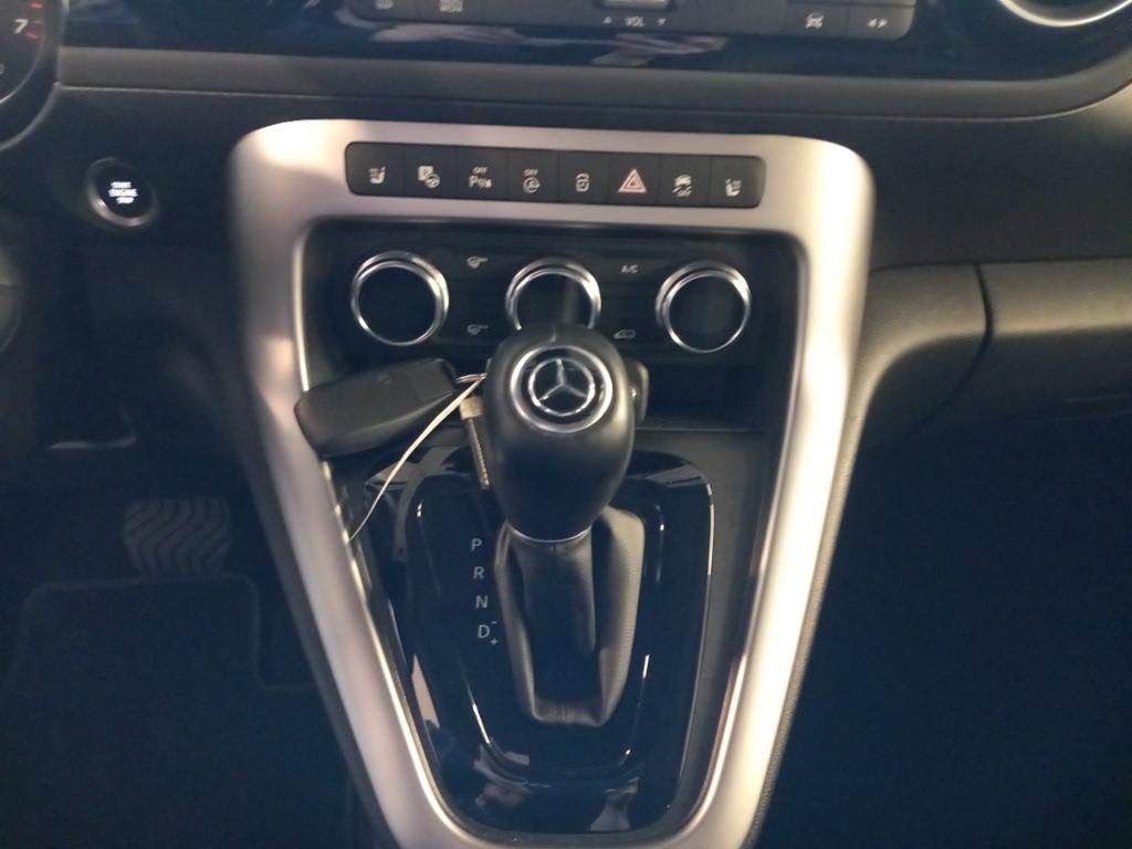 Fahrzeugabbildung Mercedes-Benz T 180 PROGRESSIVE Standard AHK*Navi*LED*PDC*AUT