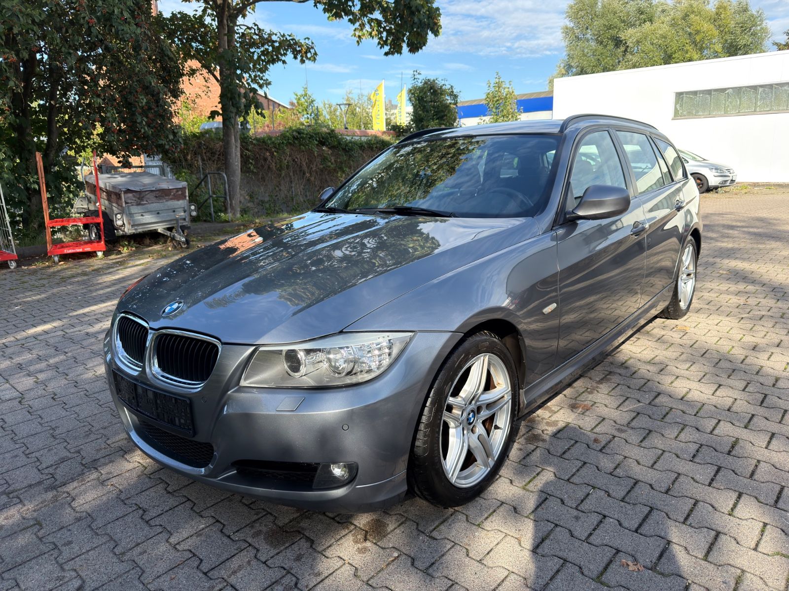 BMW 320 - 1
