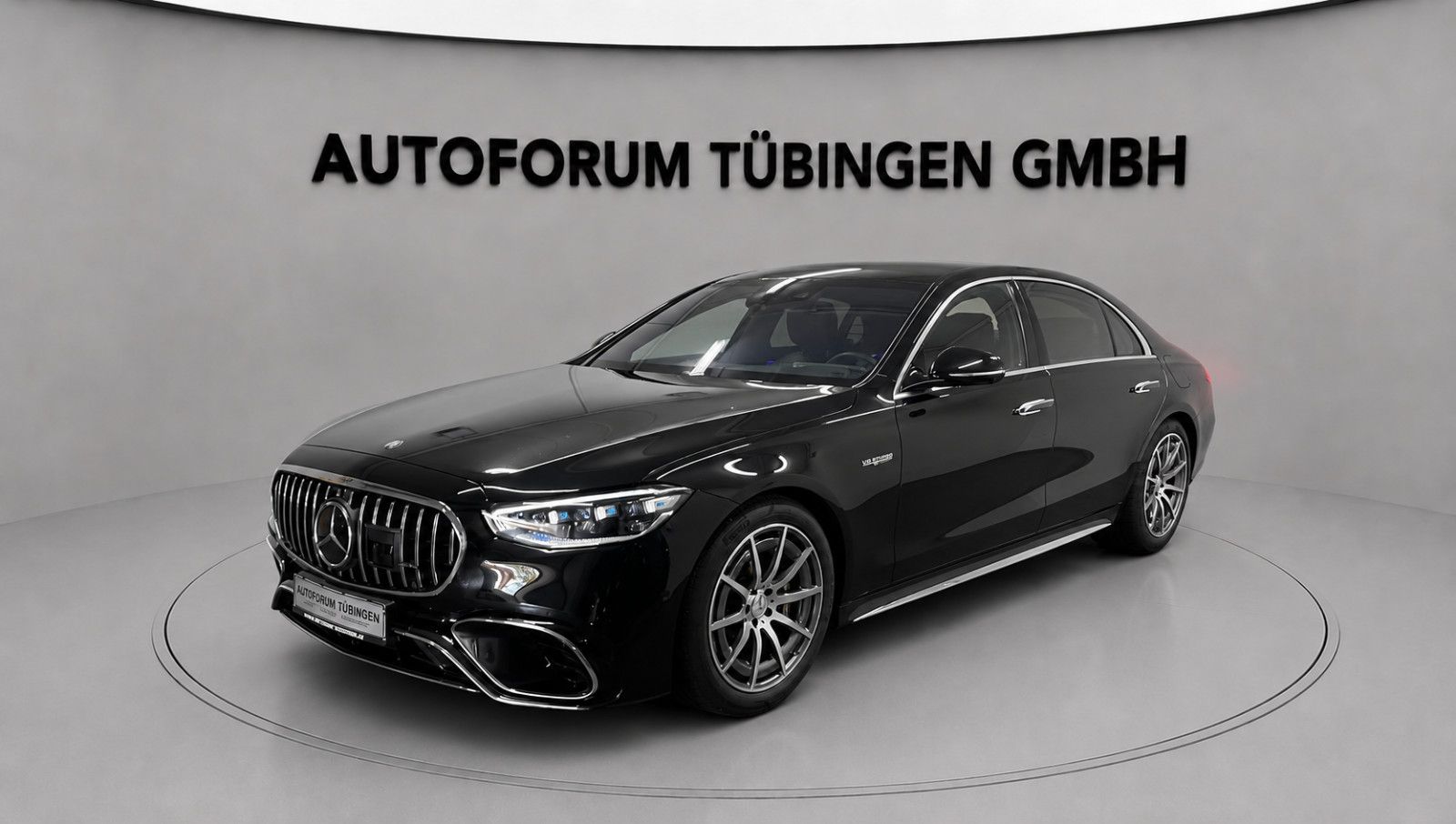 MERCEDES-BENZ S 63 E Performance L *PANO*HEADUP*3D Sound*