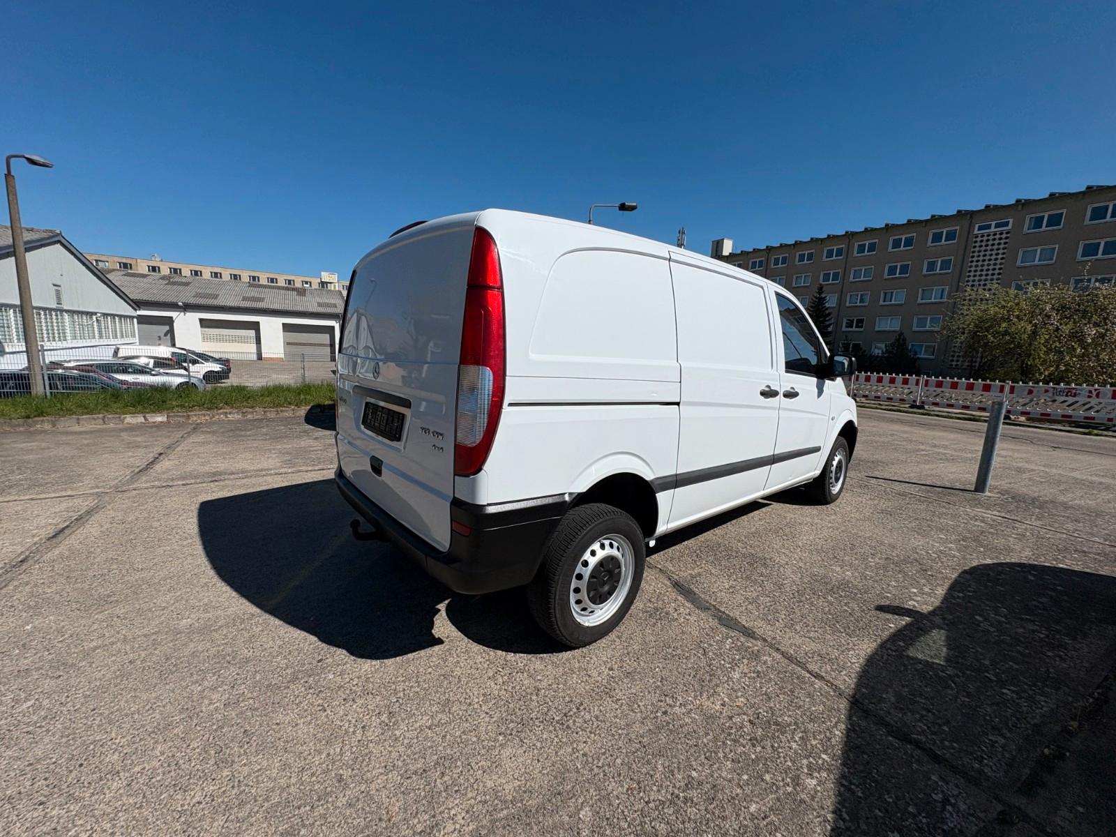 Mercedes-Benz Vito Kasten 4x4 113 CDI kompakt
