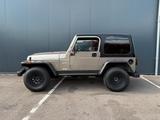 Jeep WRANGLER TJ 4.0i 4x4 - Jeep Wrangler X mit Benzin-Antrieb