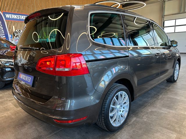 Volkswagen Sharan*7-Sitzer*3-ZONEN*SZHZ*NAVI*TEMPO*AHK*PDC