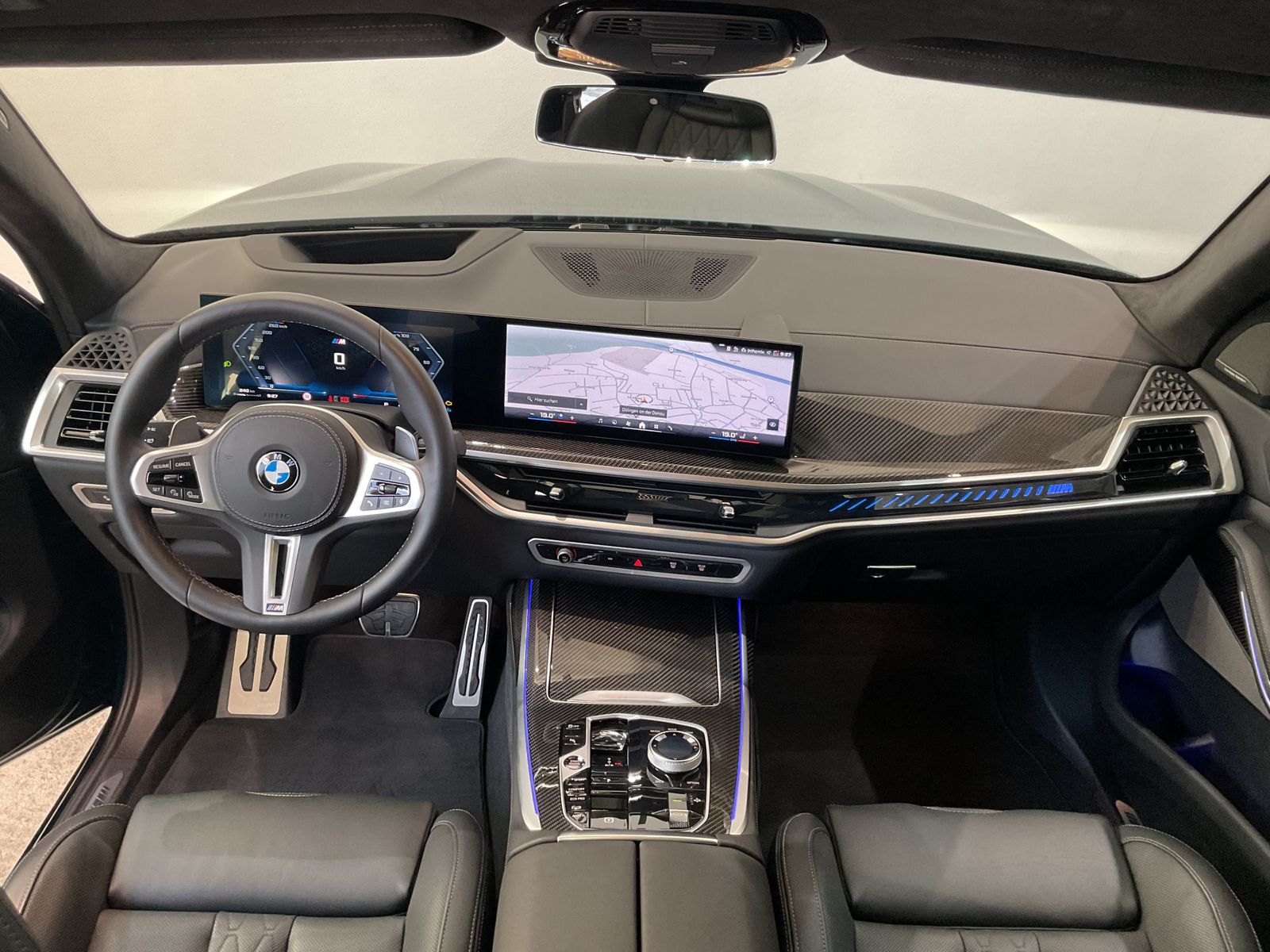 Fahrzeugabbildung BMW X7 M60i Soft-Close, Sitzbelüftung, Sky Lounge