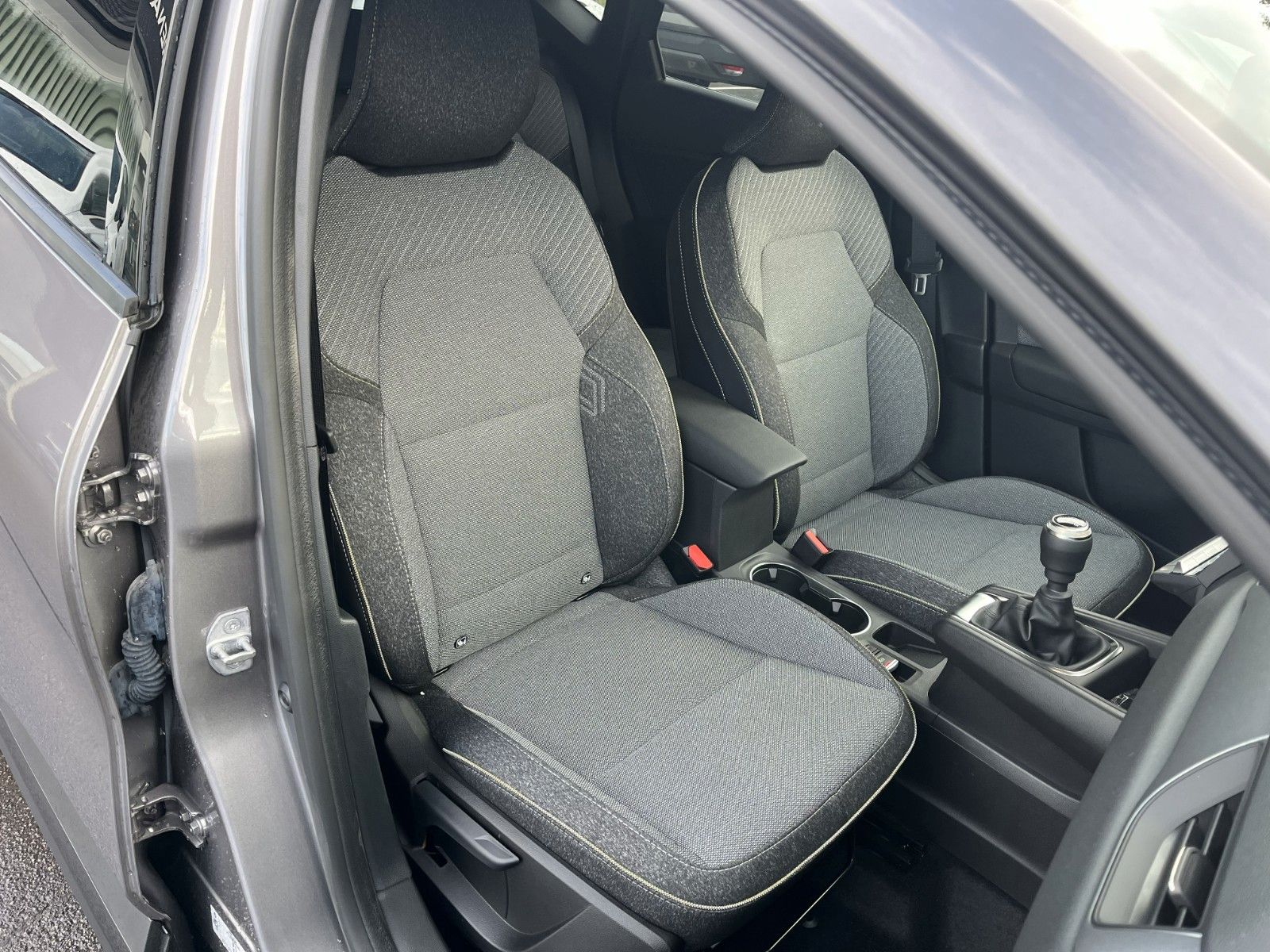 Fahrzeugabbildung Renault Captur II Techno
