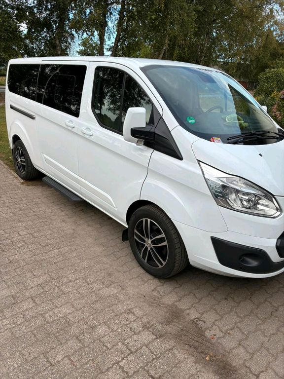 Image of Ford Tourneo Custom