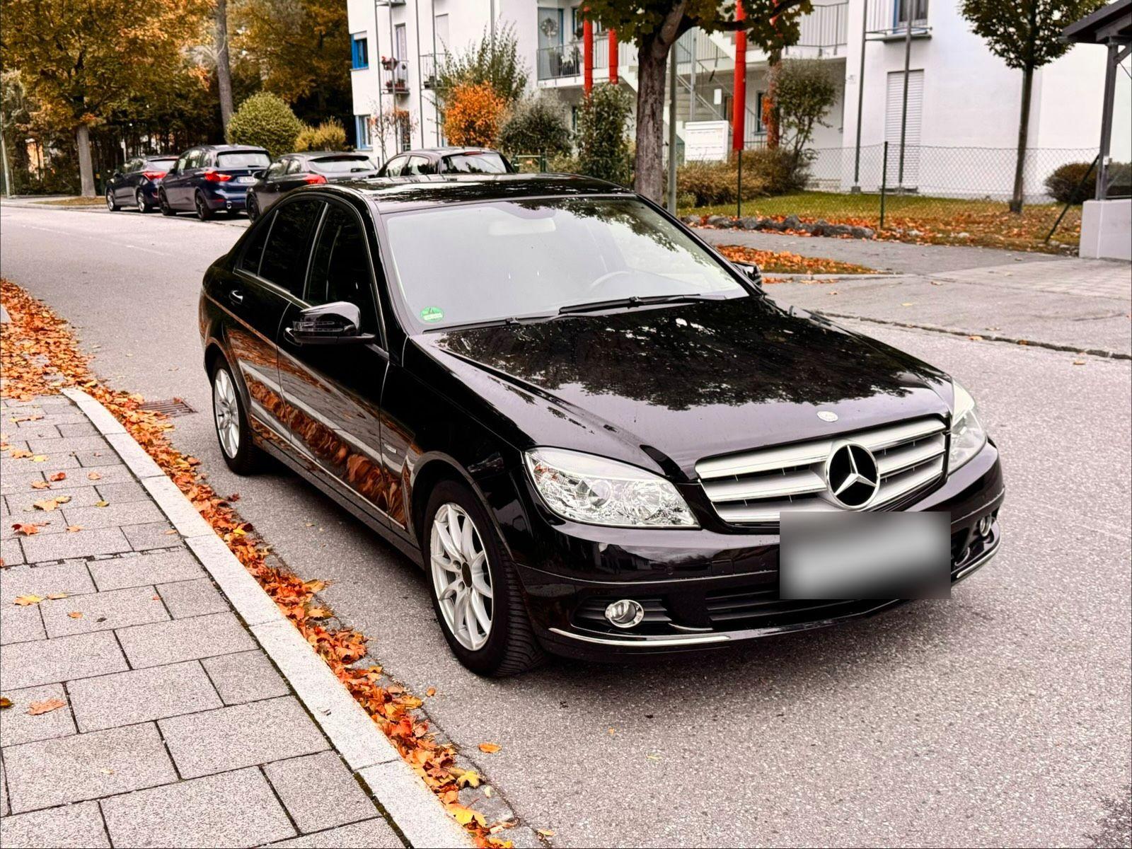 Mercedes-Benz C 220
