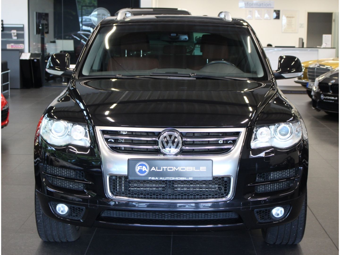 Fahrzeugabbildung Volkswagen Touareg 3.0 TDI V6 TDI DPF 2. Hand*Standhzg*VOLL