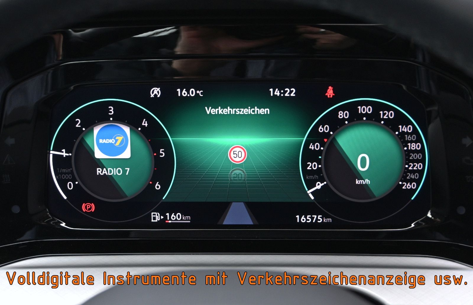 Fahrzeugabbildung Volkswagen Golf 2.0 TDI Life Variant °ACC°PANO°STANDHEIZ°HK