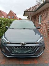 Hyundai I 20 1,2 Benzin 5-Türer 62 kW Sond... - Hyundai i20: Türer