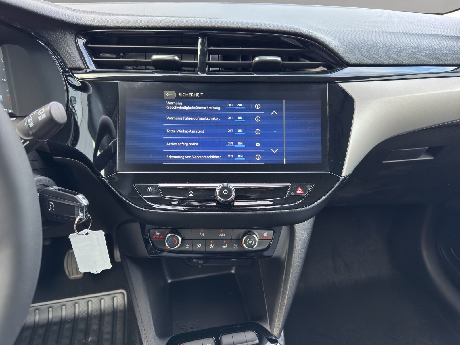 Fahrzeugabbildung Opel Corsa F 1.2 Turbo Edition TECH-PAKET/SHZ/LED/CAM