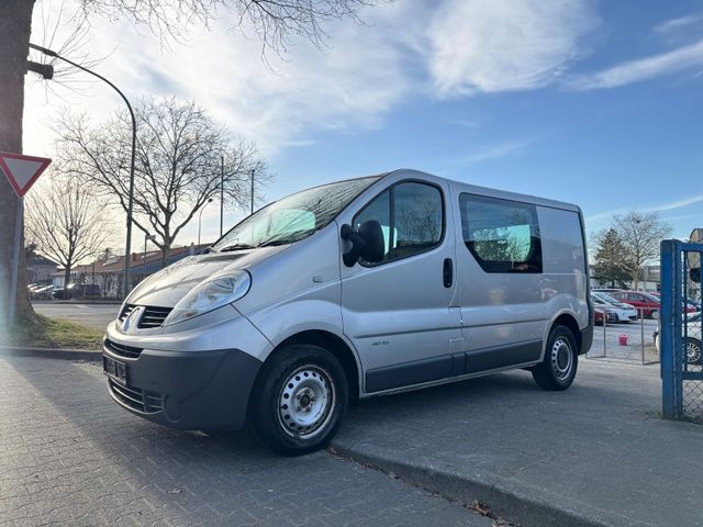 Renault Trafic Combi L1H1 2,7t  teilverglast