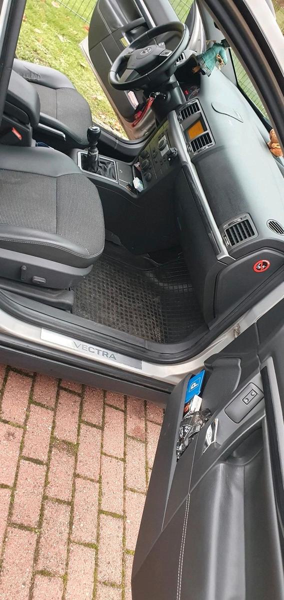 Opel Vectra 2006 — photo 8