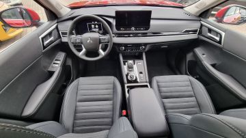 Bild 10 Mitsubishi Outlander 2.4 PHEV Intro Edition 8Jahre Garantie