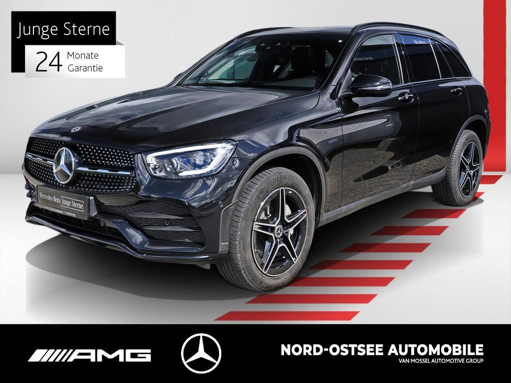 MERCEDES-BENZ GLC 300 de 4M AMG KAMERA PANO AHK NIGHT SOUND