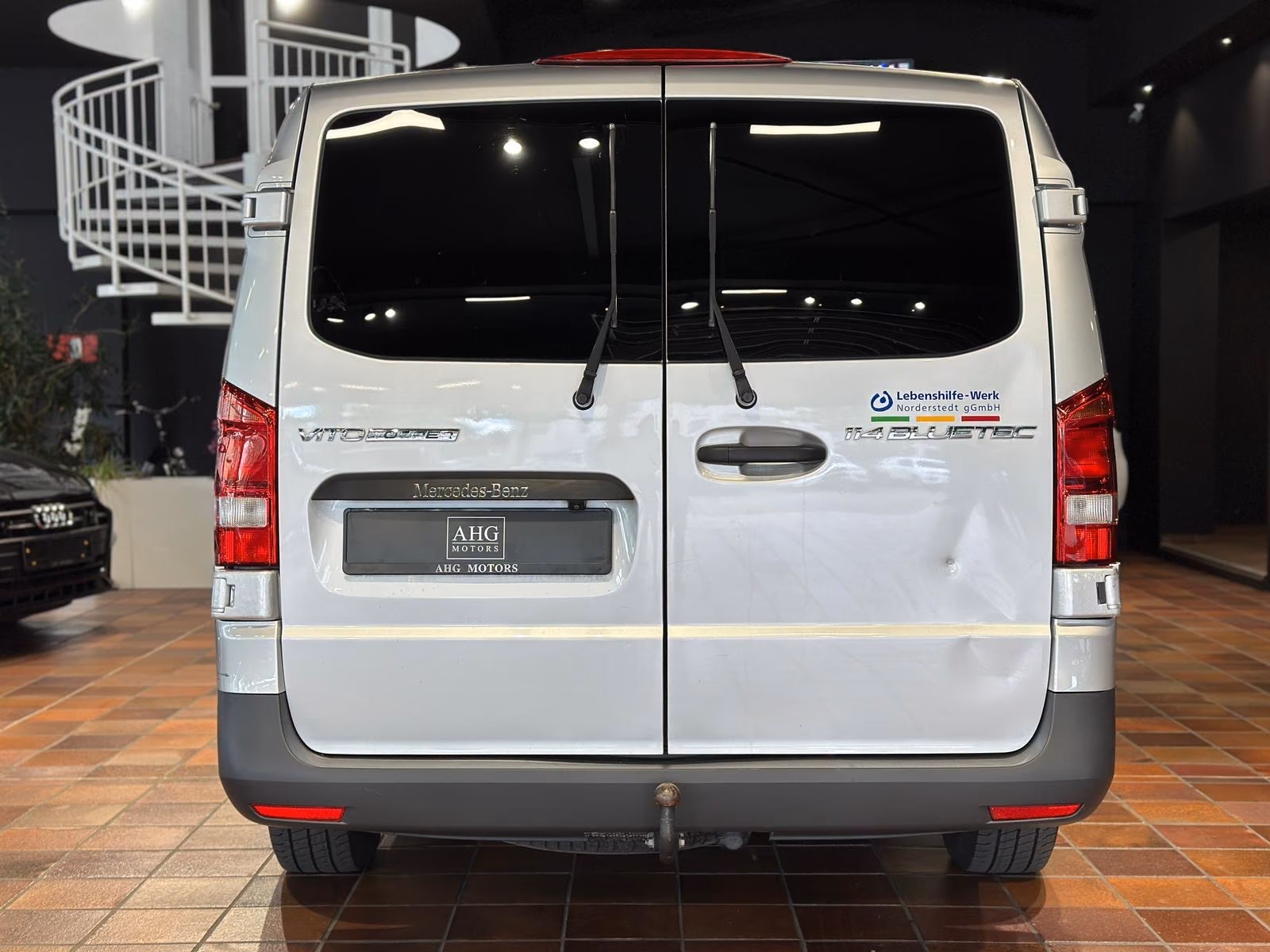 Mercedes-Benz VITO TOURER 114 LANG 9SITZE 2xSCHIEBETÜR 2xKLIMA