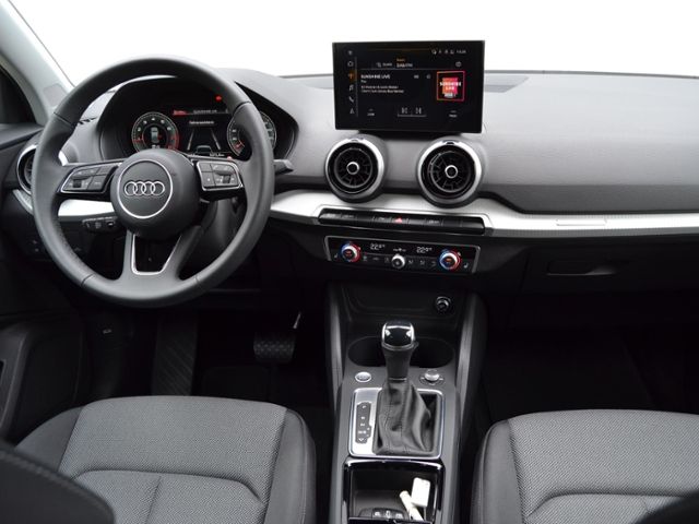 Q2 35 TFSI S-tronic S line MATRIX/INTERIEUR+KOMF