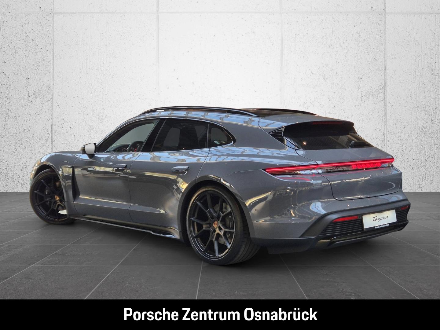 Porsche Taycan Sport Turismo Black Edition
