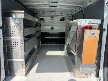 Opel Vivaro - 9