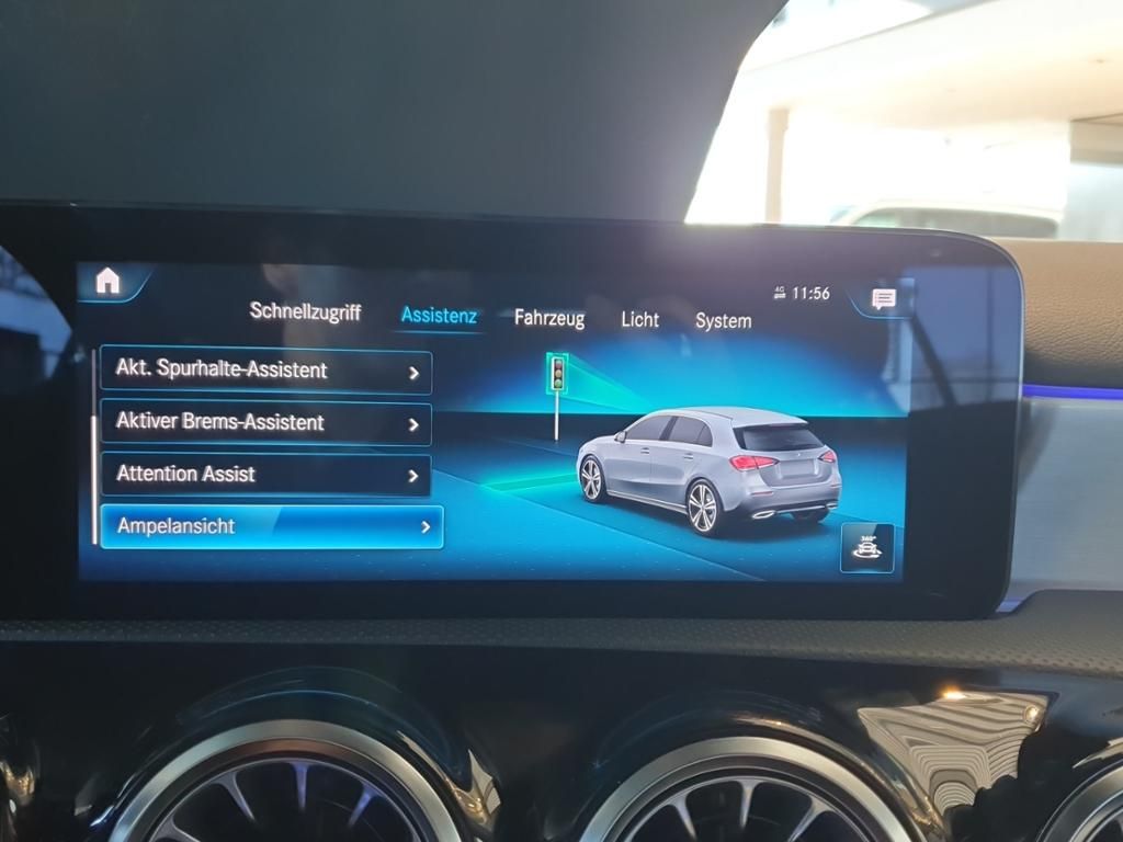 Fahrzeugabbildung Mercedes-Benz A 180 Progressive (EURO 6d) Night Paket*LED*PDC