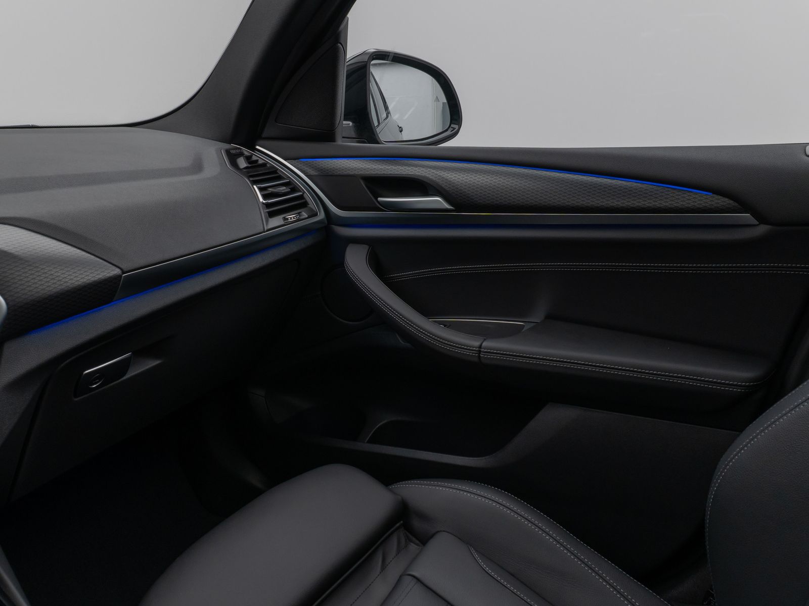 Fahrzeugabbildung BMW X3 xD20i M Sport 360° Laser DAB DispKey Panorama