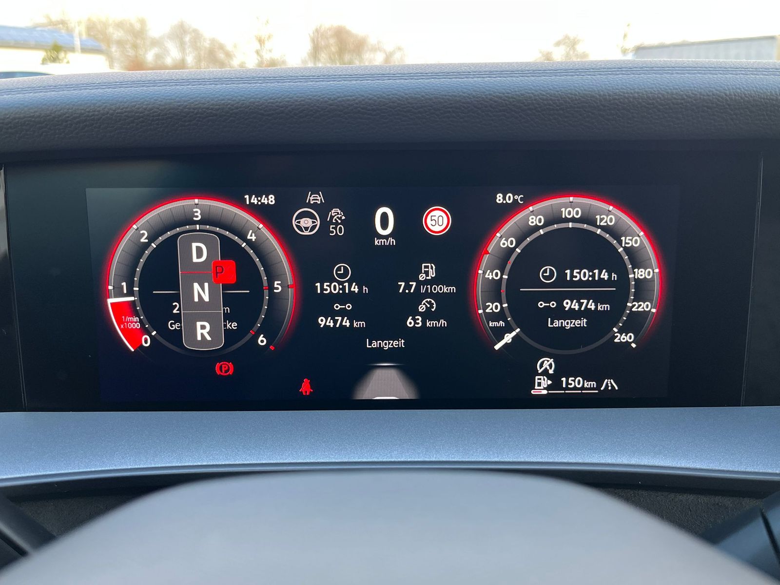 Fahrzeugabbildung Volkswagen Tayron 2.0 TDI 4M R-Line BLACK*7Si*MATRIX*PANO