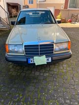 Mercedes-Benz MB 124 / 230 E Oldtimer - gebrauchte Mercedes-Benz 230 aus dem Jahr 1986