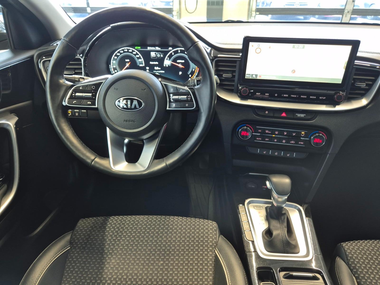 Kia XCEED AUT TEILLEDER NAVI SITZHZ CAMERA SPURPAKET