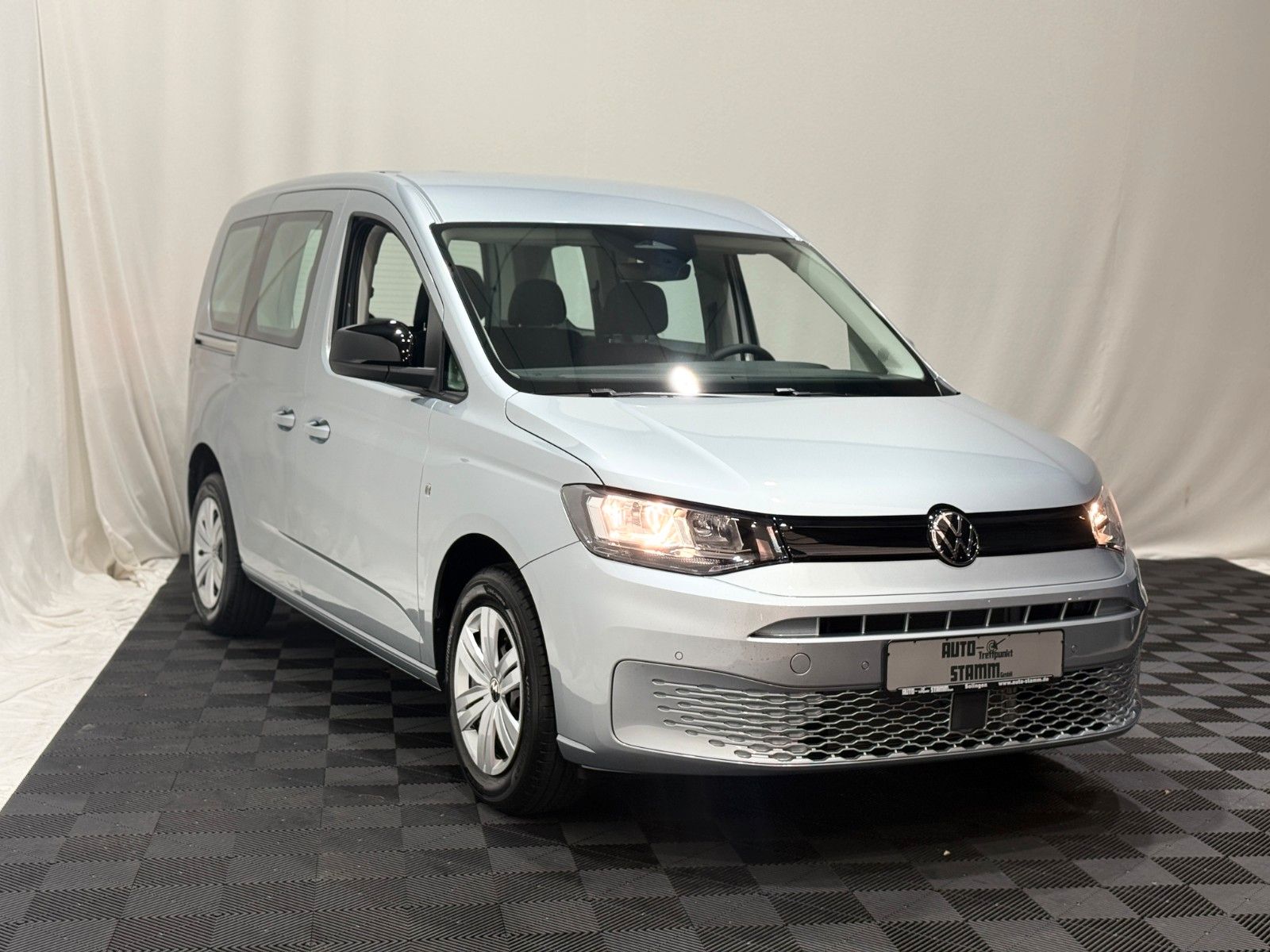 Fahrzeugabbildung Volkswagen DSG-Family-5Si-AppCon-RFK