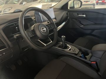 Fotografie des Nissan Qashqai 1.3 DIG-T MHEV N-Connecta